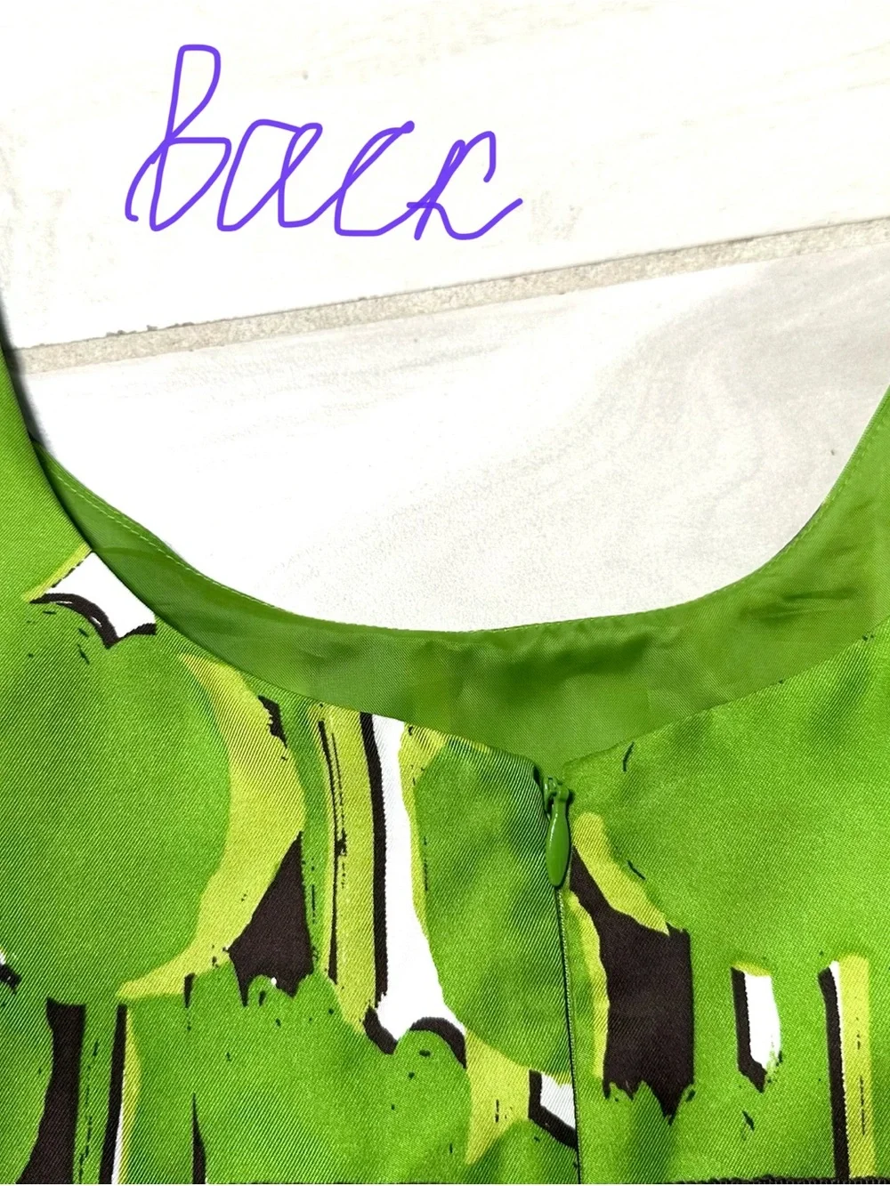 Michael Kors 100% Silk Green Abstract Print Empire Waist Dress Women 8 M Apple